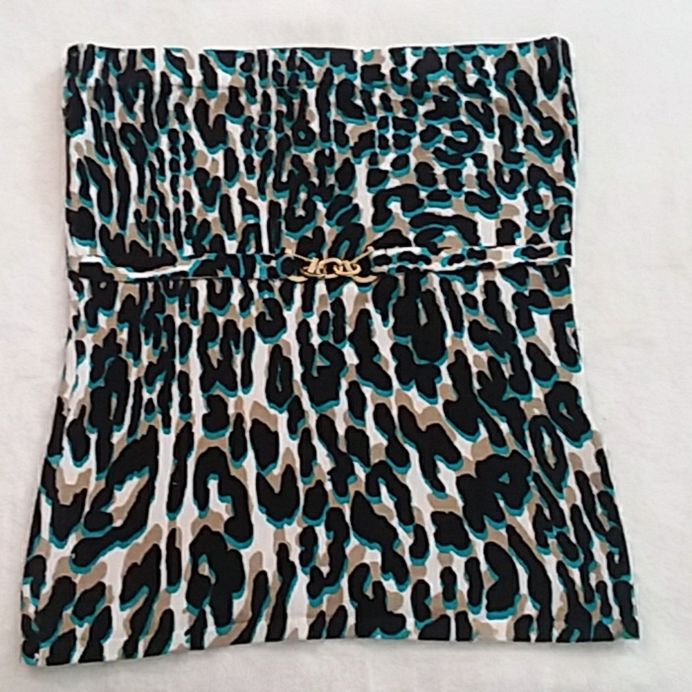Gently loved animal print  top